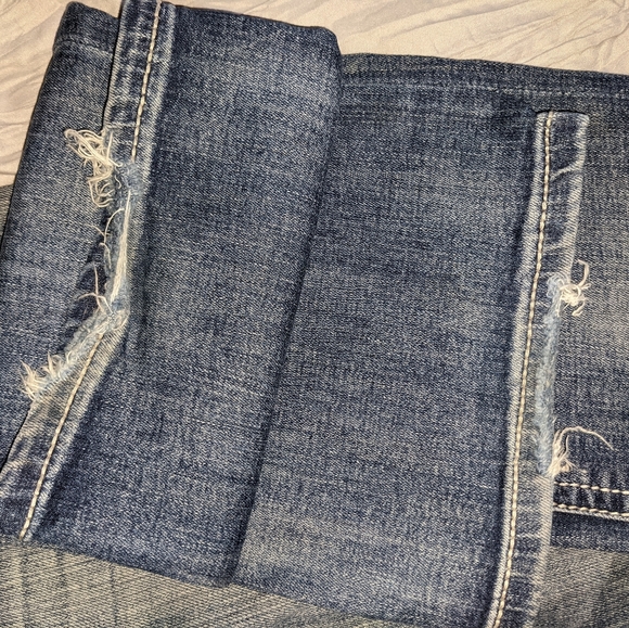 Express Stella Low Rise - 4L - RN#55285 - Picture 2 of 3